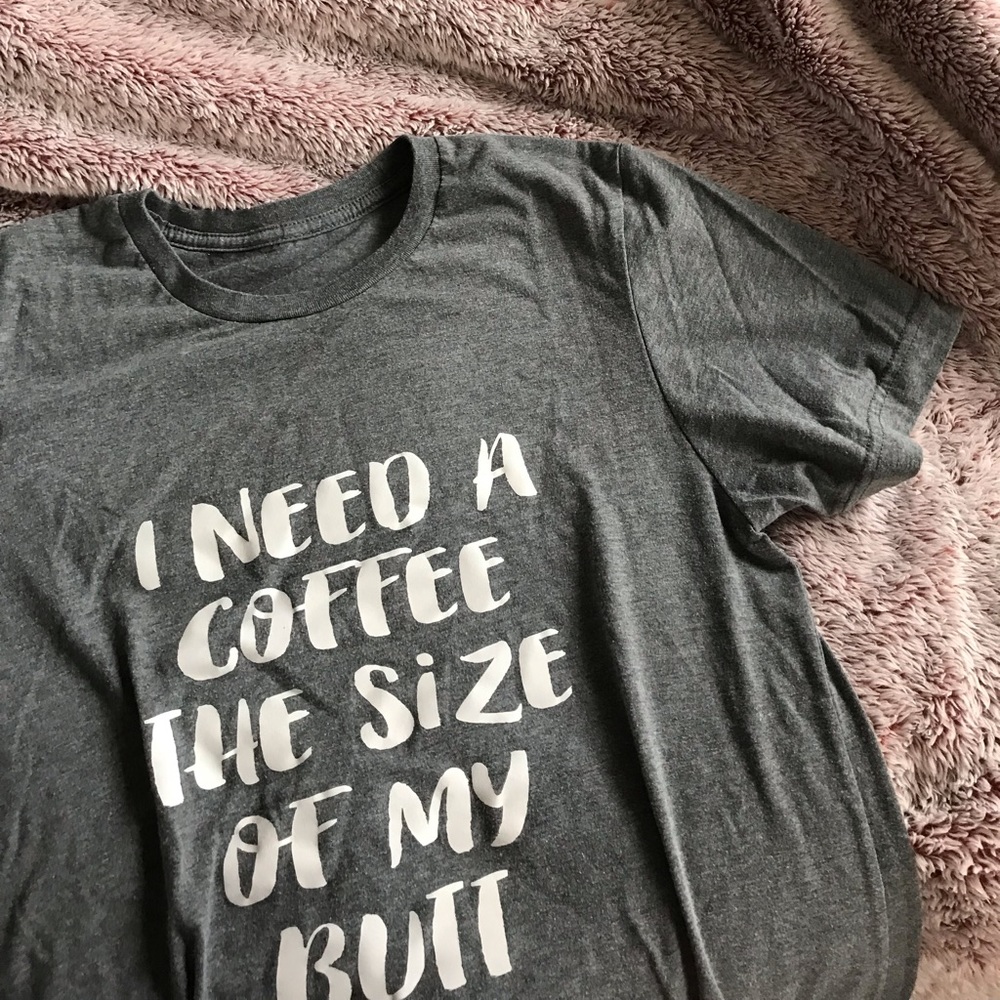 Graphic gray tee